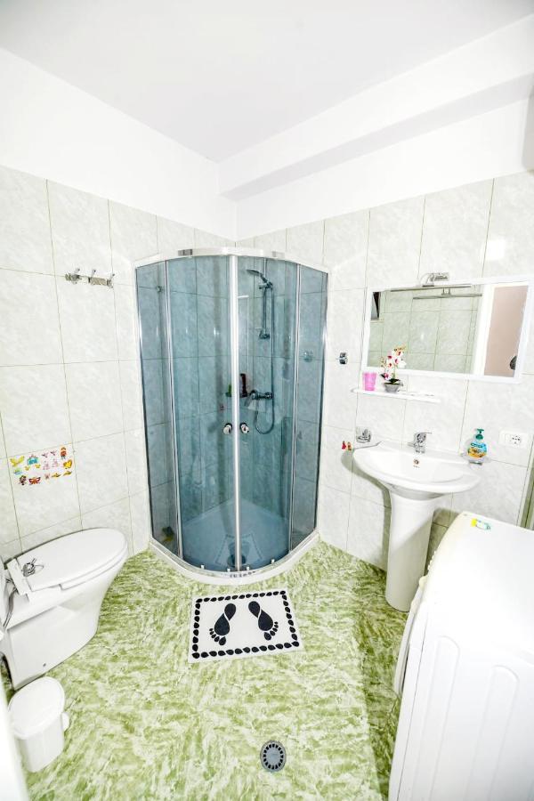 Happy Stories' Apartment In City Centre Shkodër Exterior foto