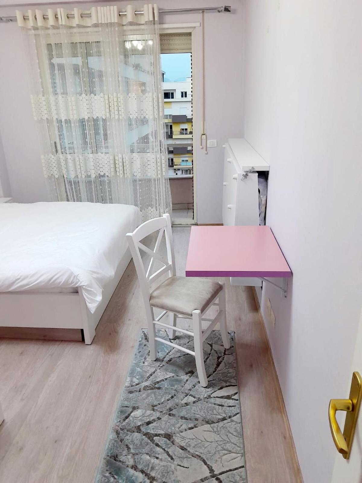 Happy Stories' Apartment In City Centre Shkodër Exterior foto